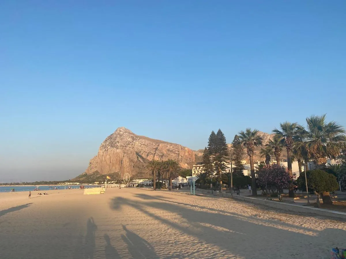 펜션 Zefiro&Levante1 Residence Luce Del Mare 산비토로카포 이탈리아